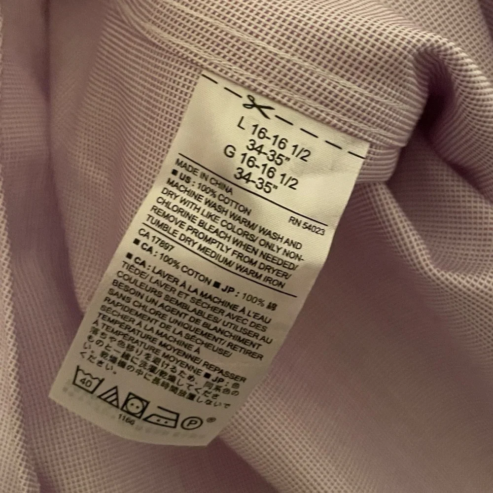 Banana Republic Men’s Purple‎ Non-Iron Slim Fit Button Up Collard Shirt Size L